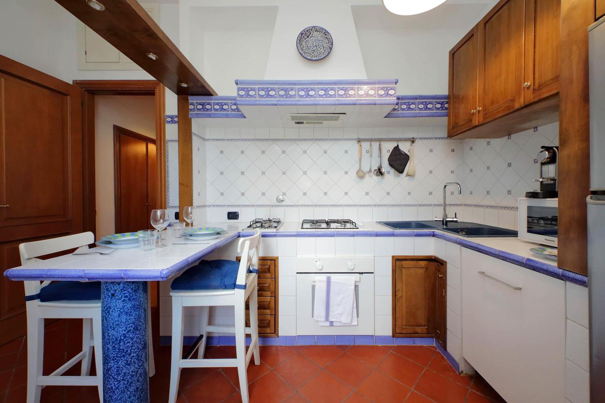 Ych-Comfortable 2 Bedrooms Flat Near Colosseum Рим Екстериор снимка