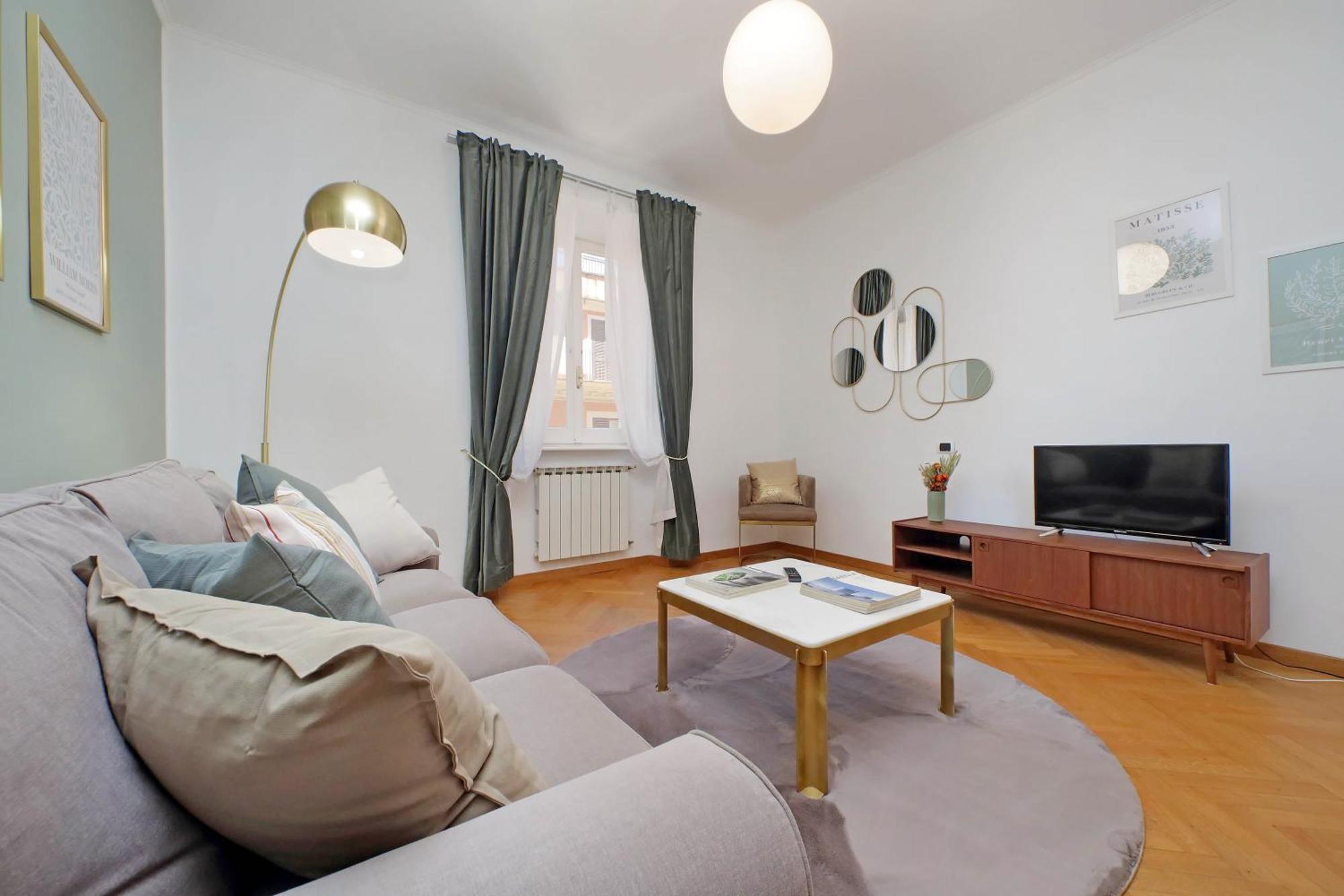 Ych-Comfortable 2 Bedrooms Flat Near Colosseum Рим Екстериор снимка